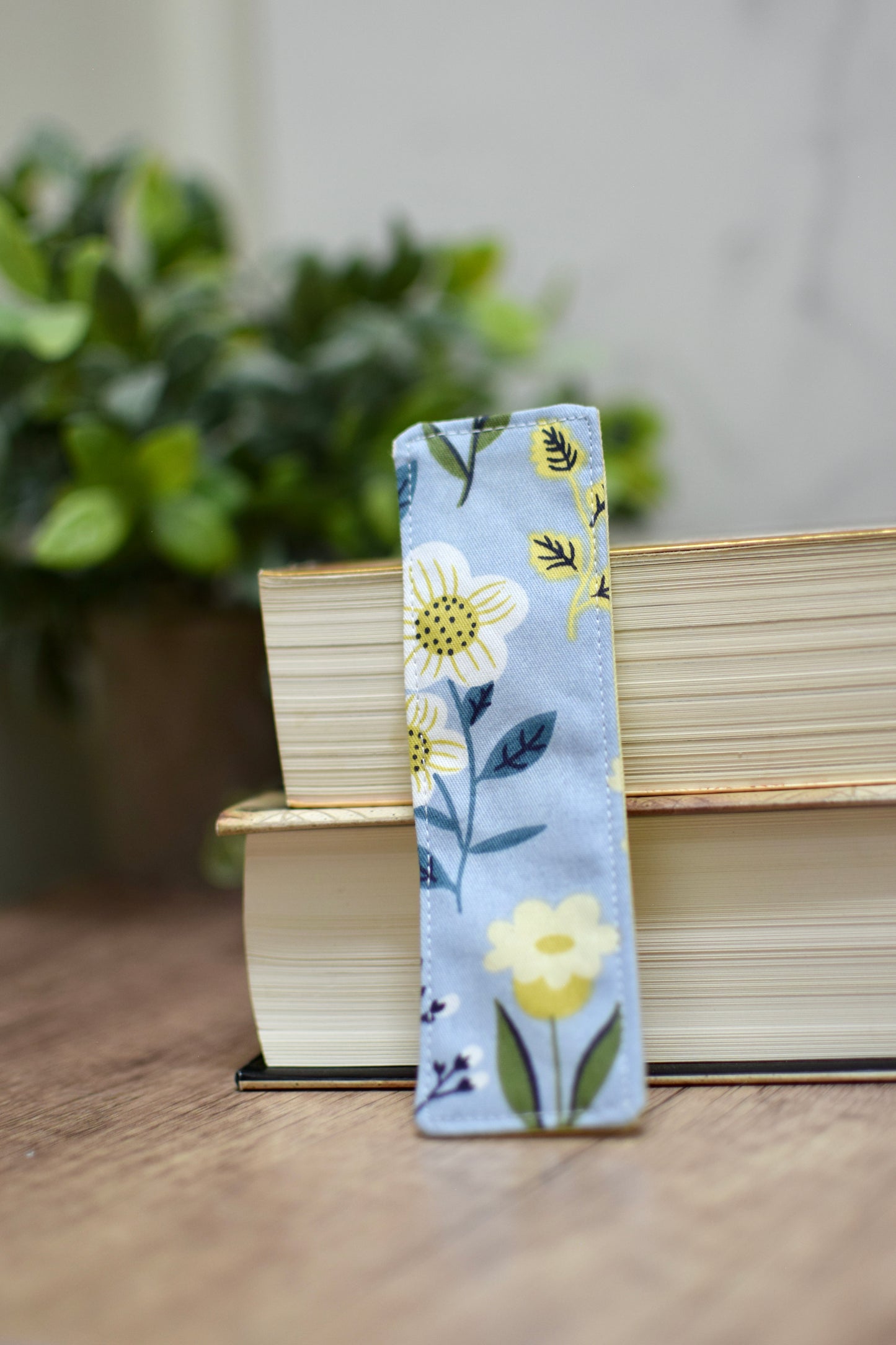 Fabric bookmark (multiple styles)