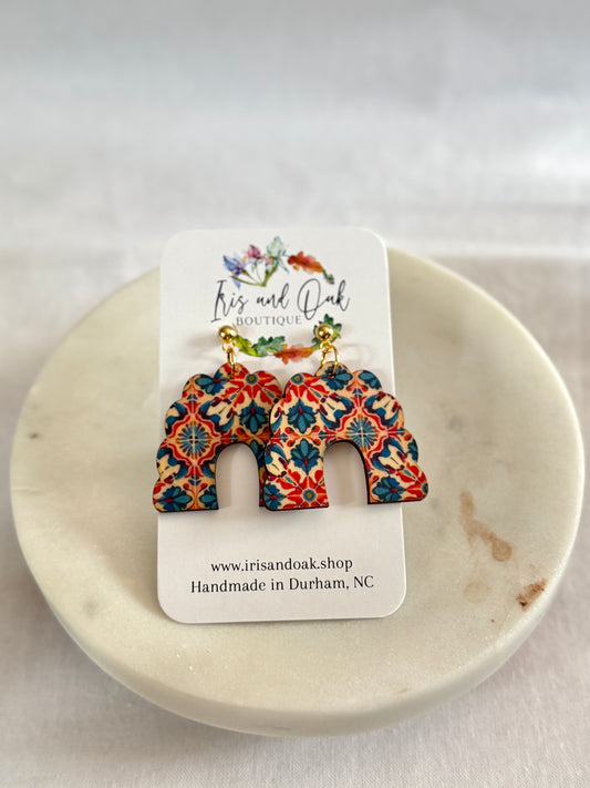 Tiles - Scalloped Arches