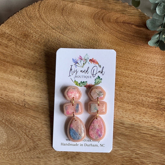 Coral Beach - Pebbles