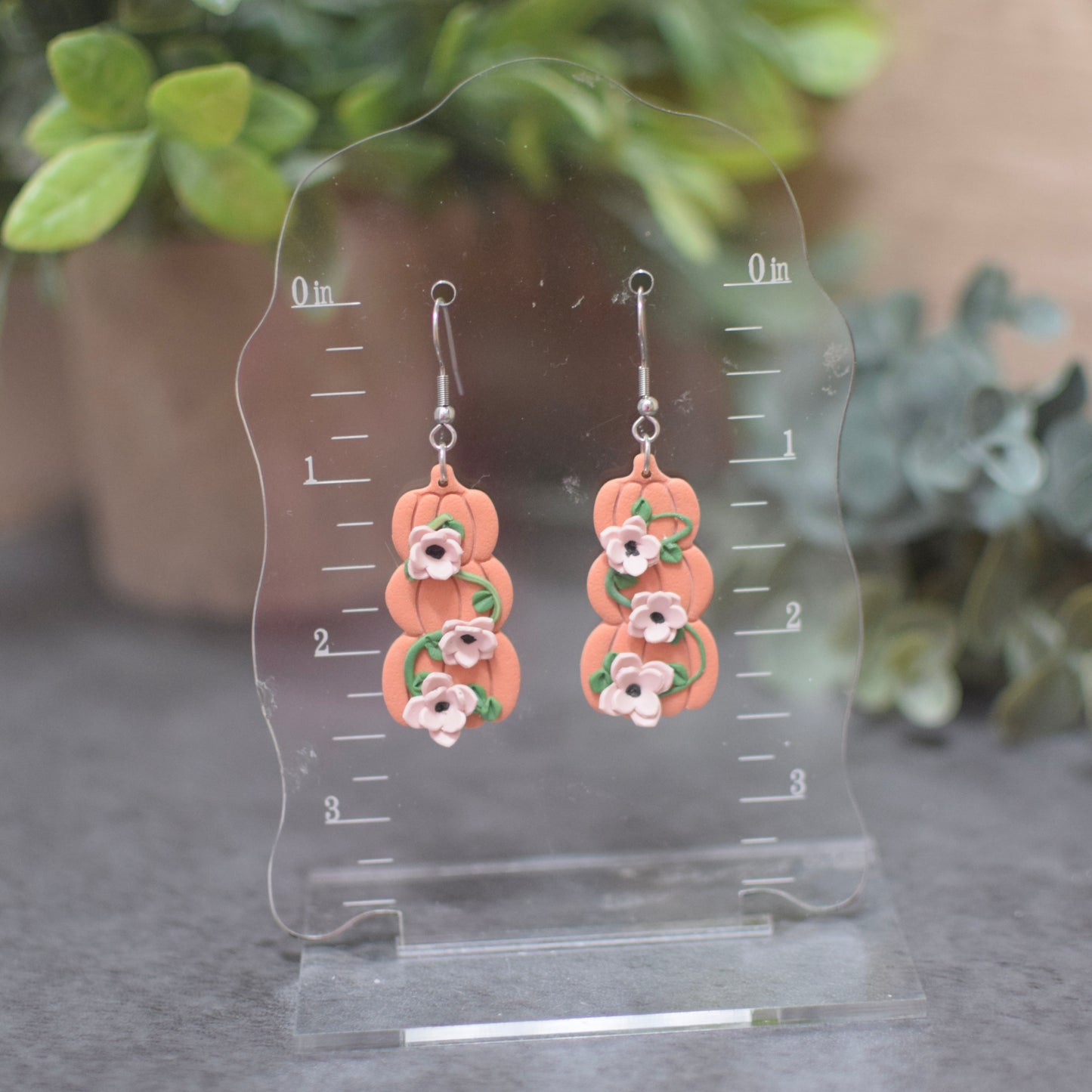 Stacked Pumpkin with Flowers (multiple colors)