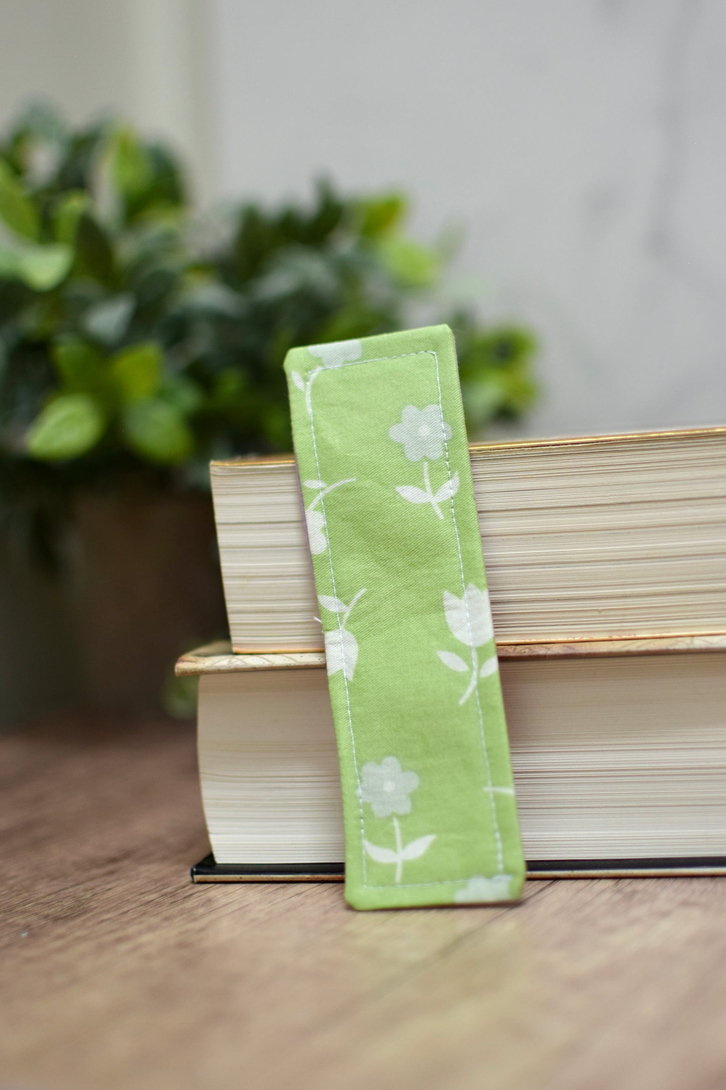 Fabric bookmark (multiple styles)
