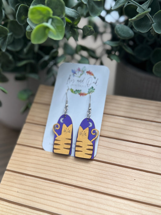 Country Cat Dangles