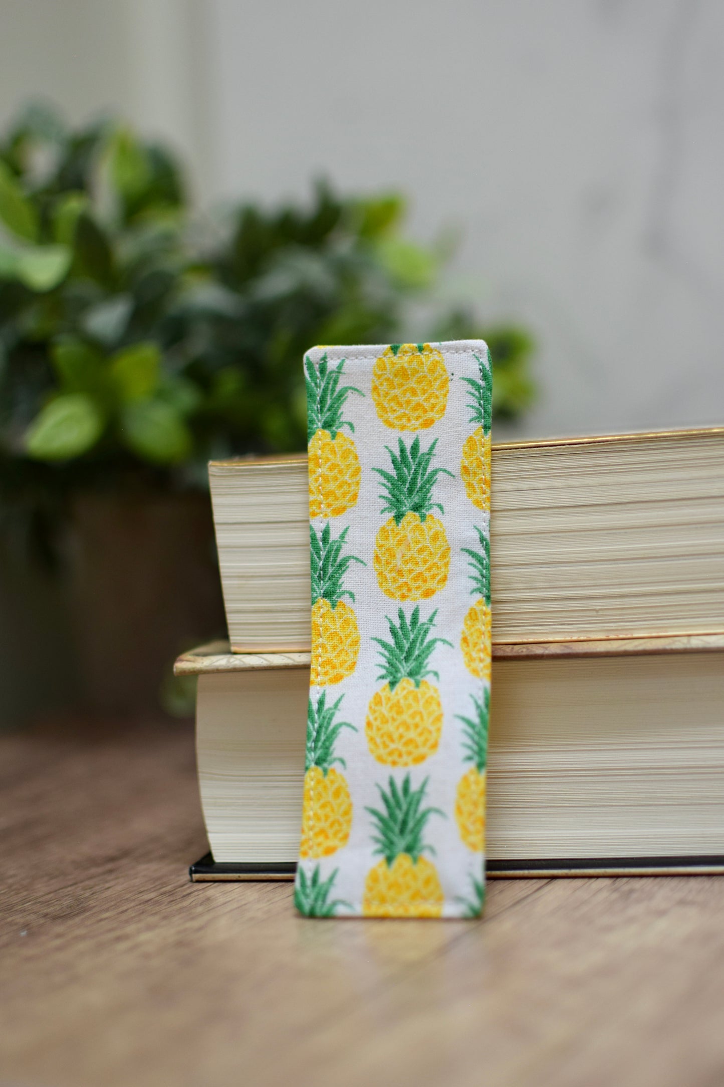Fabric bookmark (multiple styles)