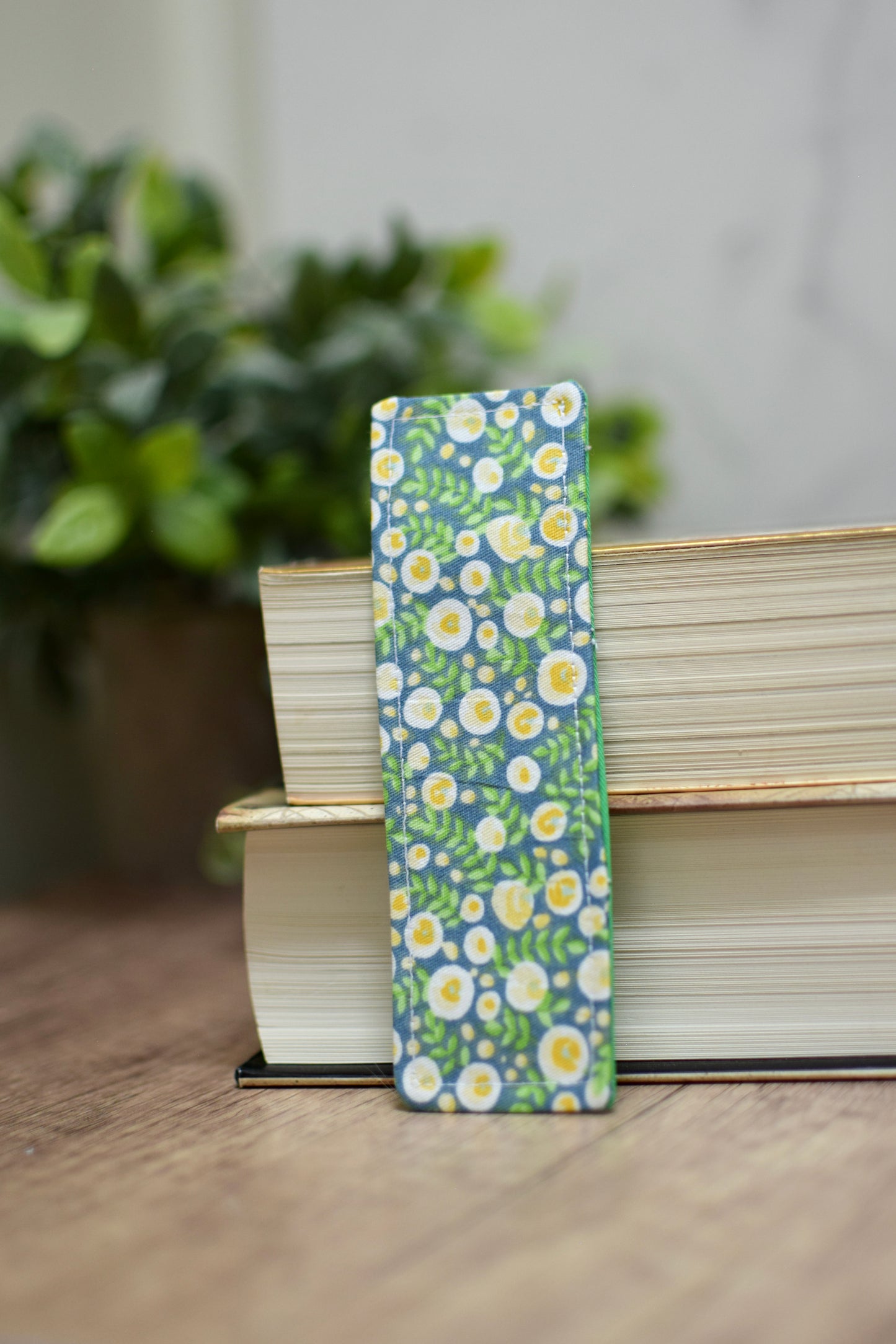 Fabric bookmark (multiple styles)