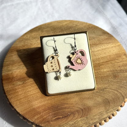 Tea Dangles with Pearl