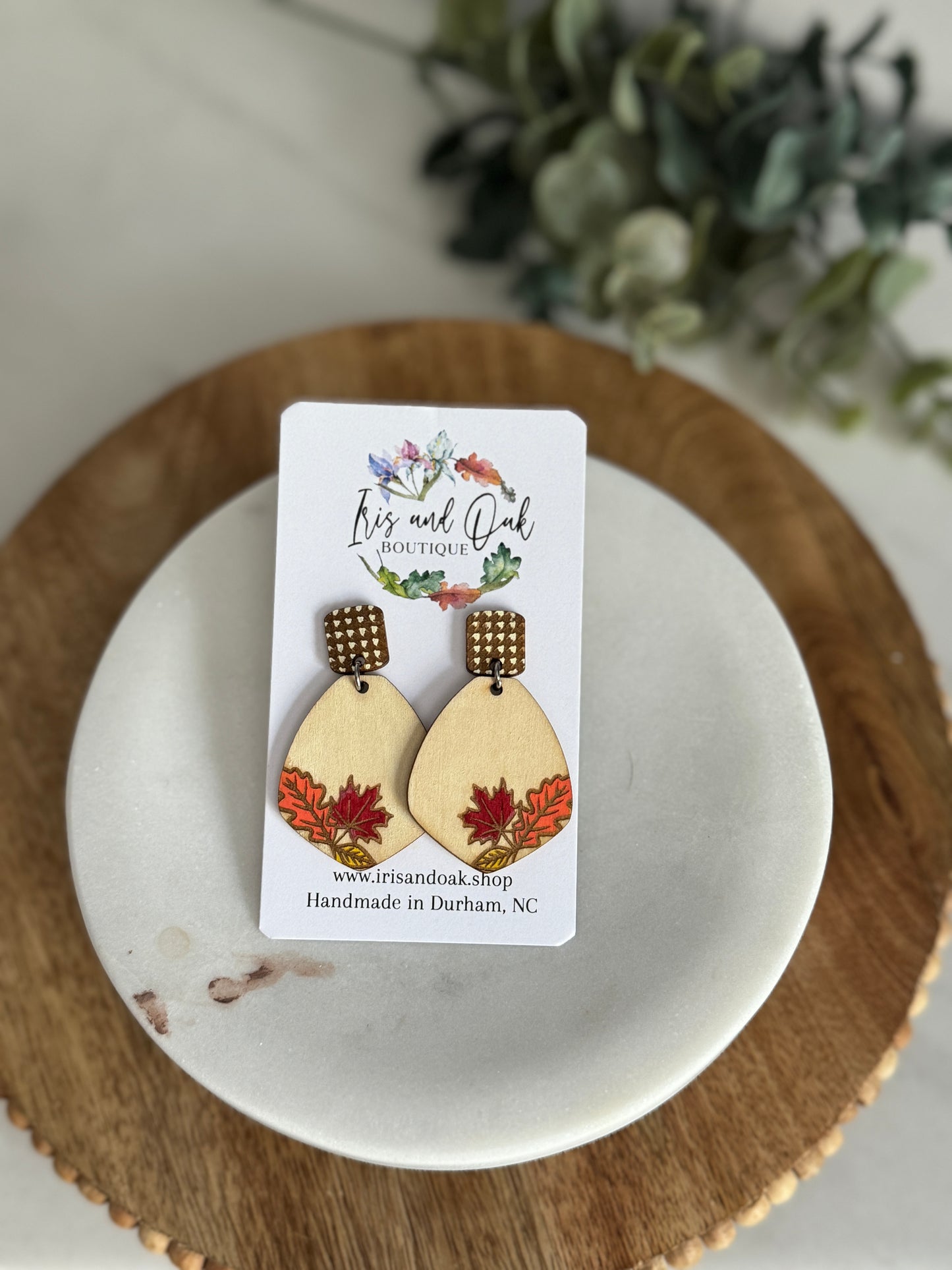 Elegant Fall Leaves (2 styles)